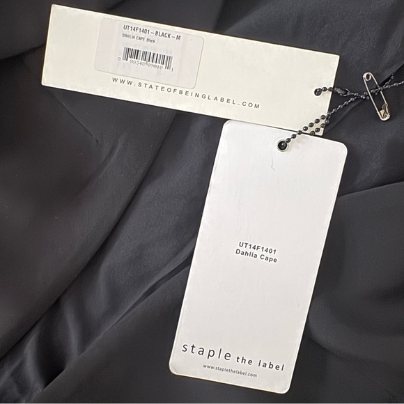 State of Being Amphora Dahlia Cape - Picture 5 of 6